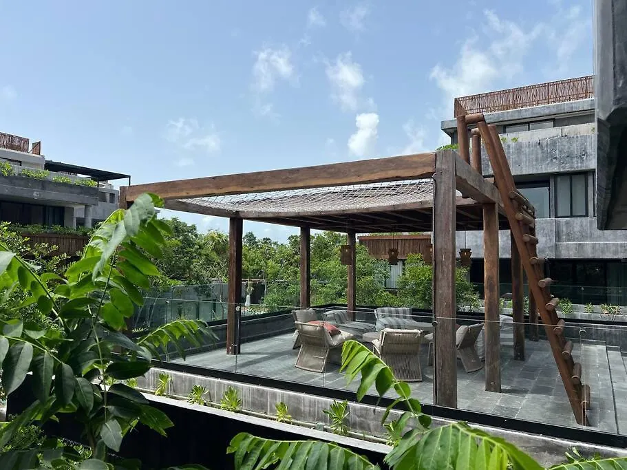 Humana In Tulum Daire