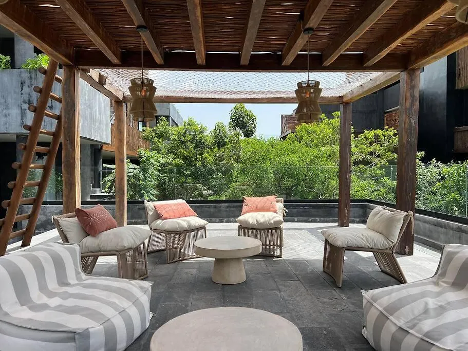 Humana In Tulum Daire